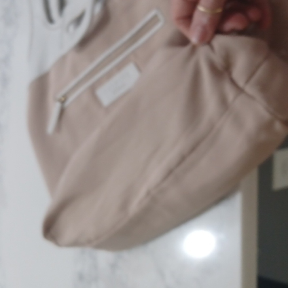 14IN PURE WHITE TALBOTS LEATHER BAG - Picture 17 of 17